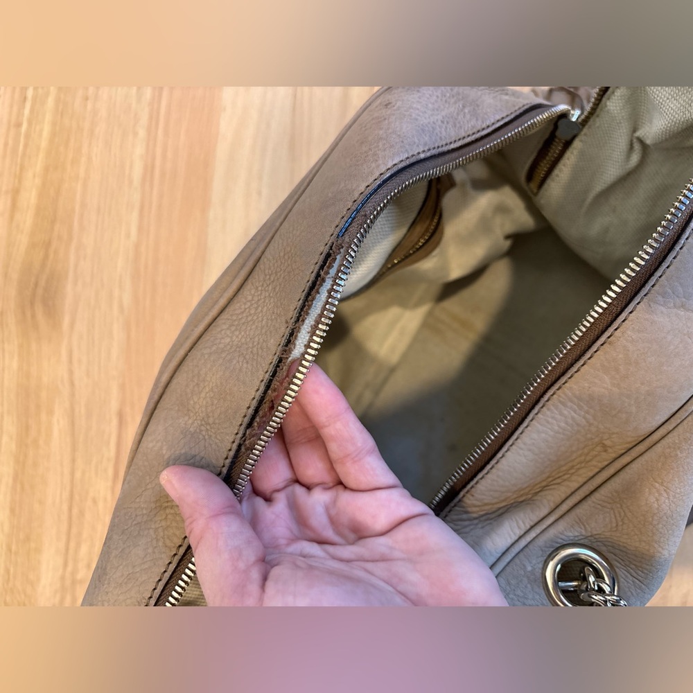 Gucci Soho Chain Shoulder Bag in tan leather (zipper needs repair) - Picture 14 of 16